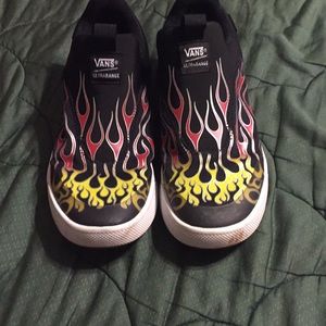 Vans ultra range super comfortable and worn once